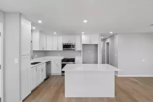 718 Sycamore Ave, Vista, CA 92083 - Photo 4