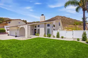 12388 Reata Ct, San Diego, CA 92128 - Photo 2