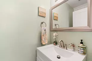 1240 Evergreen Dr, Cardiff by the Sea, CA 92007 - Photo 18