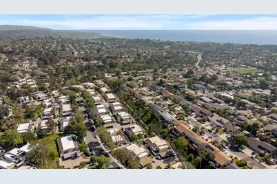 1240 Evergreen Dr, Cardiff by the Sea, CA 92007 - Photo 40