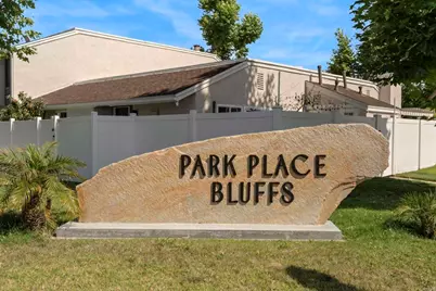 1240 Evergreen Dr, Cardiff by the Sea, CA 92007 - Photo 36