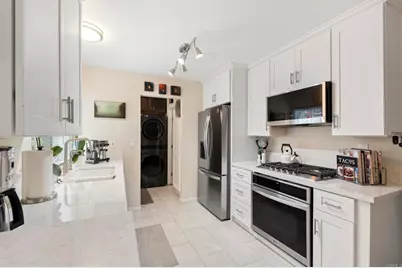1240 Evergreen Dr, Cardiff by the Sea, CA 92007 - Photo 12