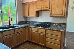 1077 Felicidad Dr, Fallbrook, CA 92028 - Photo 2