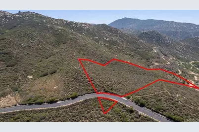 18055 Sunset Point Road, Poway, CA 92064 - Photo 2