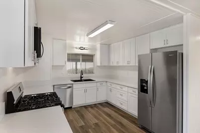 2130 Sunset Drive #55, Vista, CA 92081 - Photo 10