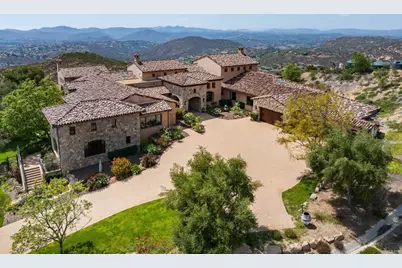 18000 Sunset Point Rd, Poway, CA 92064 - Photo 2