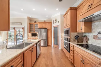 1960 Elevado Road, Vista, CA 92084 - Photo 16