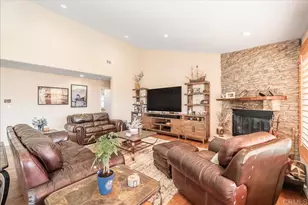 1960 Elevado Rd, Vista, CA 92084 - Photo 10
