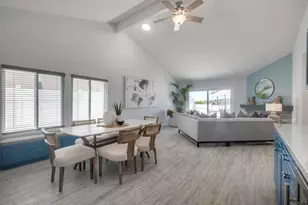 7593 Dehesa Ct, Carlsbad, CA 92009 - Photo 18