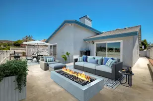 7593 Dehesa Ct, Carlsbad, CA 92009 - Photo 1