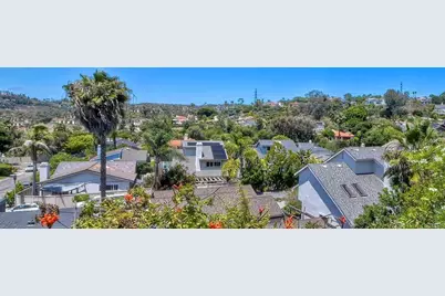 7593 Dehesa Court, Carlsbad, CA 92009 - Photo 8