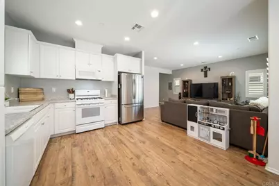 35113 Persano Place, Fallbrook, CA 92028 - Photo 10
