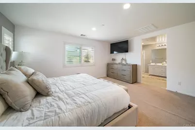 35113 Persano Place, Fallbrook, CA 92028 - Photo 20