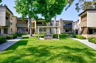 432 Edgehill Ln, Oceanside, CA 92054 - Photo 2