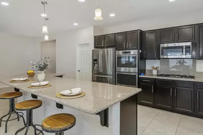 16574 Village Meadow Drive, Riverside, CA 92503 - Photo 8
