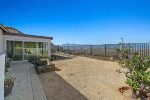 16574 Village Meadow Dr, Riverside, CA 92503 - Photo 34