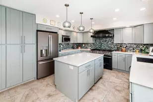 2309 Carriage Cir, Oceanside, CA 92056 - Photo 10