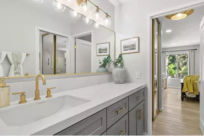 1855 Diamond #218, Pacific Beach (San Diego), CA 92109 - Photo 8