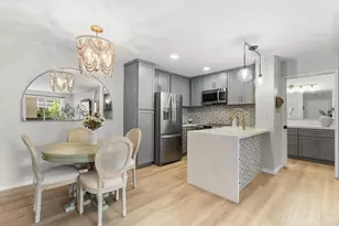 1855 Diamond, Pacific Beach (San Diego), CA 92109 - Photo 1