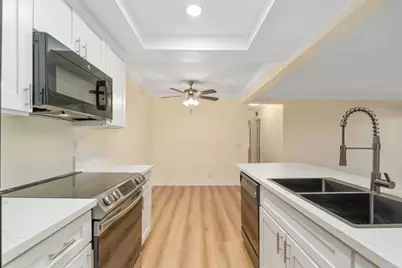 3535 Banbury Dr #65, Riverside, CA 92505 - Photo 8