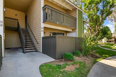 3535 Banbury Dr #65, Riverside, CA 92505 - Photo 2