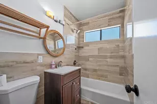 110 S Hanford St, San Pedro, CA 90732 - Photo 22