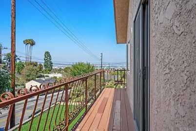 110 S Hanford Avenue, San Pedro, CA 90732 - Photo 14