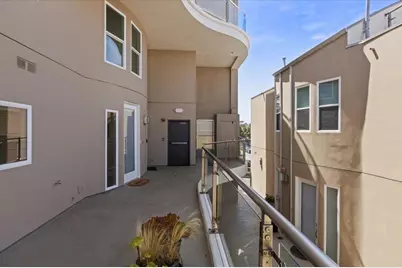 401 N Coast Hwy #302, Oceanside, CA 92054 - Photo 38