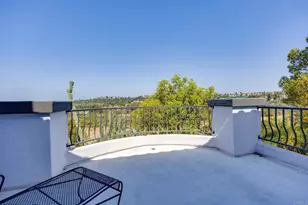 6269 Paseo Privado, Carlsbad, CA 92009 - Photo 28