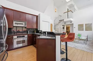 602 W Fir St, San Diego, CA 92101 - Photo 6