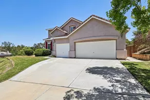 915 Applewilde Dr, San Marcos, CA 92078 - Photo 4