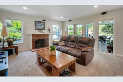 13639 Freeport Road, San Diego, CA 92129 - Photo 10