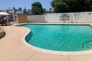 3030 Suncrest Dr, San Diego, CA 92116 - Photo 10