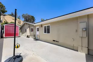 24625 Gilmore St, West Hills, CA 91307 - Photo 34