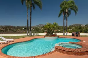 18246 Via Ascenso, Rancho Santa Fe, CA 92091 - Photo 50