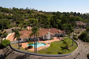 18246 Via Ascenso, Rancho Santa Fe, CA 92091 - Photo 56