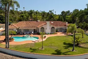 18246 Via Ascenso, Rancho Santa Fe, CA 92091 - Photo 58