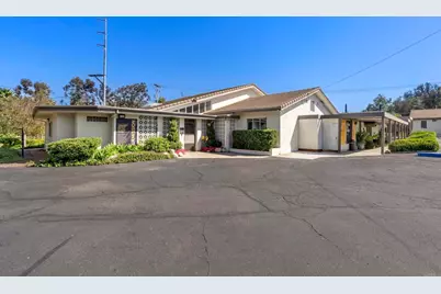 1109 E Fallbrook Street, Fallbrook, CA 92028 - Photo 12