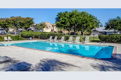 2984 Lexington Cr, Carlsbad, CA 92010 - Photo 30