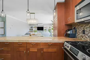 5810 Riley St, San Diego, CA 92110 - Photo 10
