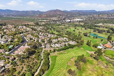 810 Calle Montera, Escondido, CA 92025 - Photo 48