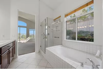 810 Calle Montera, Escondido, CA 92025 - Photo 24