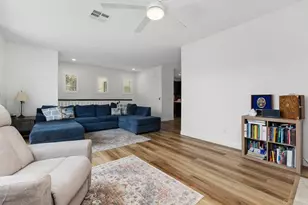 359 Cobalt, Vista, CA 92083 - Photo 8