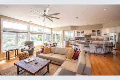 1130 Melrose Way, Vista, CA 92081 - Photo 18