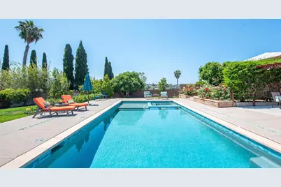 1130 Melrose Way, Vista, CA 92081 - Photo 4