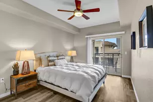 330 J St, San Diego, CA 92101 - Photo 24