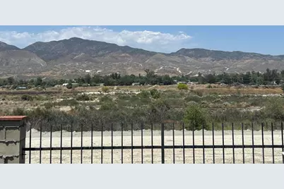 24600 Mountain Avenue #32, Hemet, CA 92544 - Photo 4