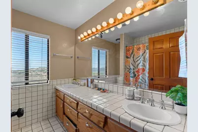28944 Aerie Road, Valley Center, CA 92082 - Photo 32