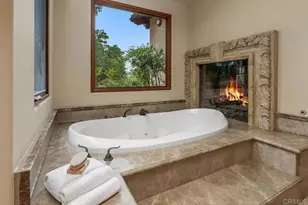 7090 Via Guadalupe, Rancho Santa Fe, CA 92067 - Photo 20
