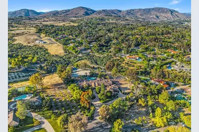 7090 Via Guadalupe, Rancho Santa Fe, CA 92067 - Photo 58